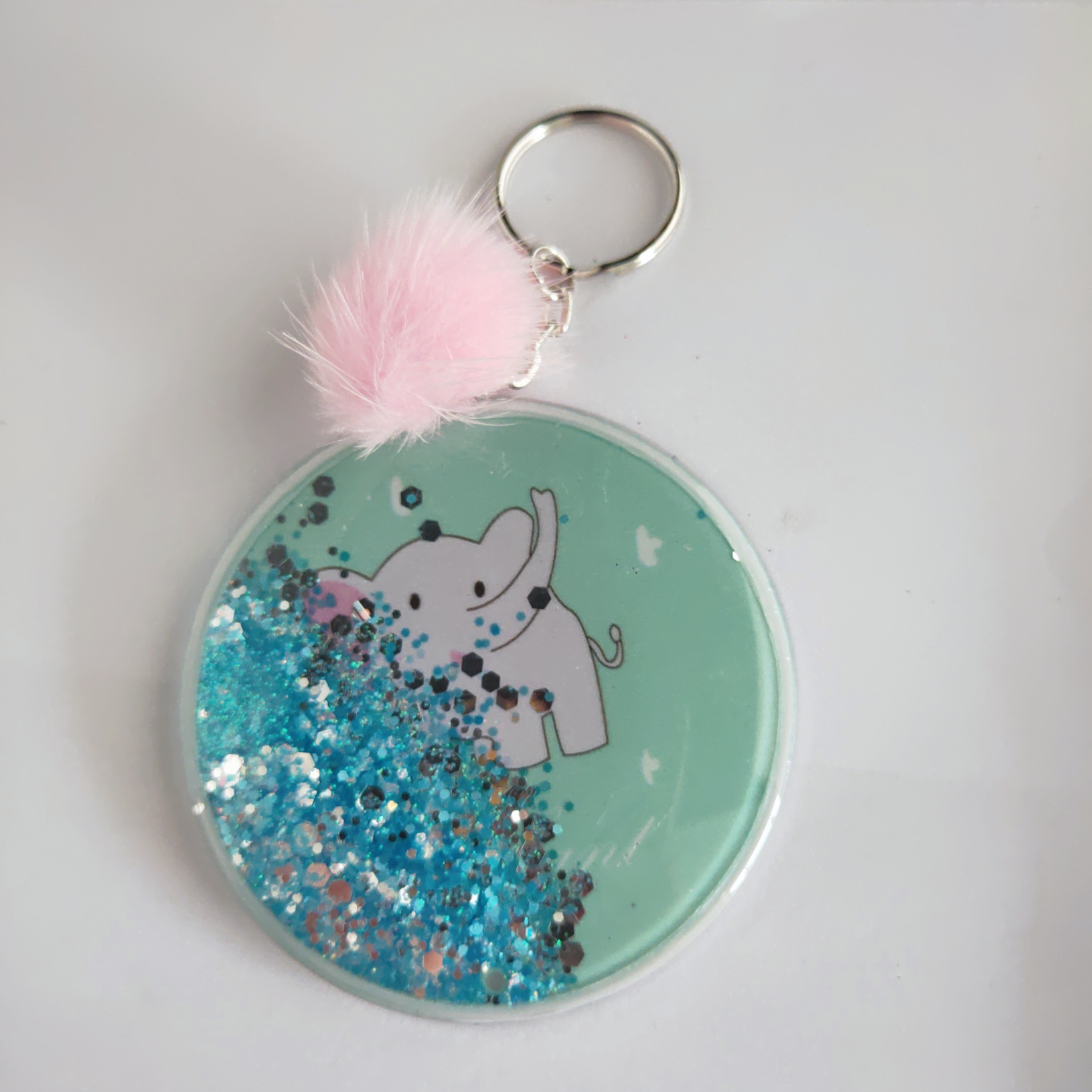 Fluiding glitter one side mirror in round shaped with keychain charms how to decorate