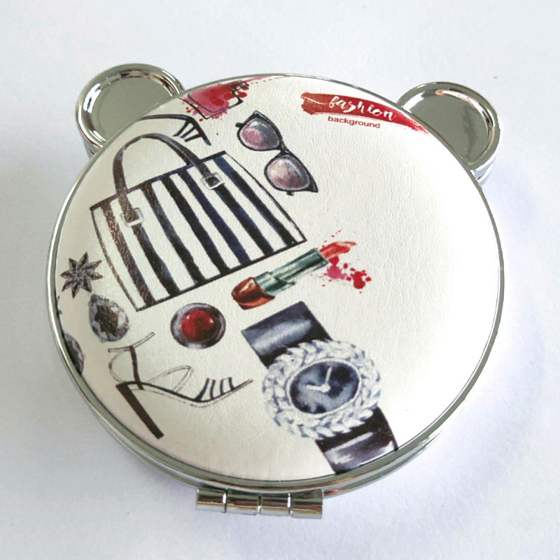 compact Mirror in Mickey shaped with engraved logo cosmetics Mirror with 2X magnifying